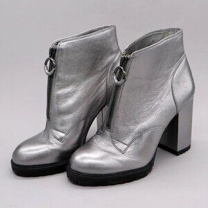 Gianni Bini Silver Leather 3.5" Block Heel Booties Sz 6 Zipper Ankle Boots
